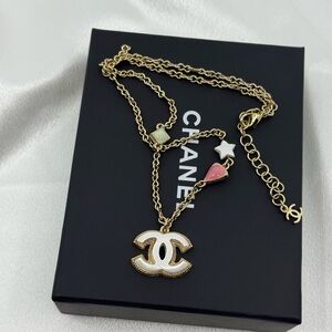 Chanel White CC Logo Star Charm Chain Pendant Necklace